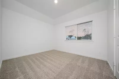 4306 Multnomah Falls Court, Conroe, TX 77303 - Photo 31