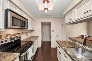 2220 Bering Dr, Houston, TX 77057 - Photo 11