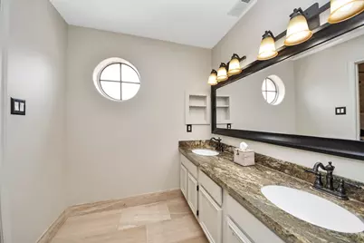 2220 Bering Drive #29, Houston, TX 77057 - Photo 19