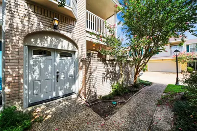 2220 Bering Drive #29, Houston, TX 77057 - Photo 1