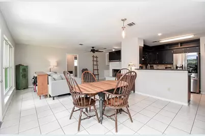 1915 Avenue B, Katy, TX 77493 - Photo 17