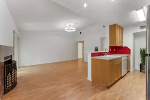 700 Thicket Ln, Houston, TX 77079 - Photo 17