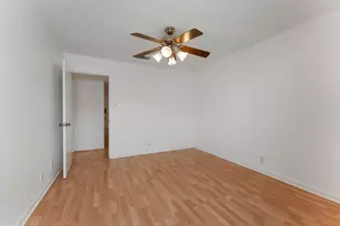 700 Thicket Ln, Houston, TX 77079 - Photo 29
