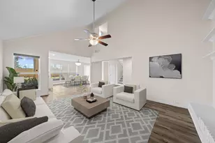 5711 Lorinowoods Dr, Houston, TX 77066 - Photo 3