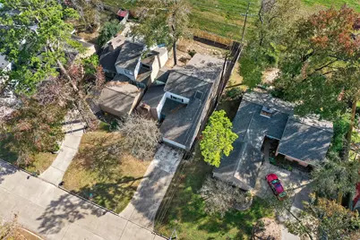 5711 Lorinowoods Drive, Houston, TX 77066 - Photo 39