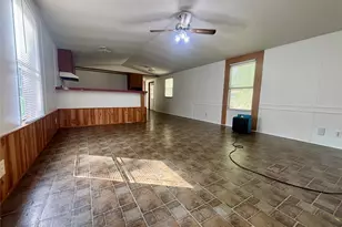13235 Pecan Tree Dr, Willis, TX 77318 - Photo 3