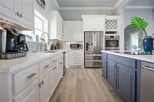 2728 Gillespie, Crystal Beach, TX 77650 - Photo 13