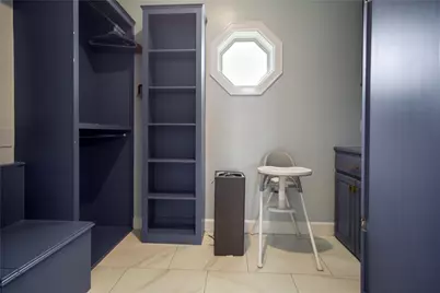 2728 Gillespie, Crystal Beach, TX 77650 - Photo 21