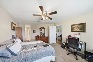 411 Forest Hills Dr, League City, TX 77573 - Photo 9