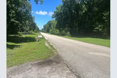 938 County Road 4700, Dayton, TX 77535 - Photo 7