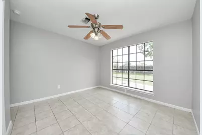 115 Squires Bend, Stafford, TX 77477 - Photo 23