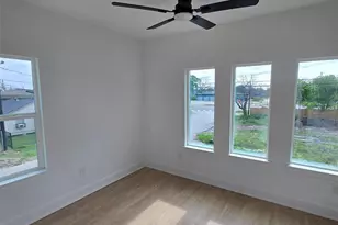 4562 Teton St, Houston, TX 77051 - Photo 13