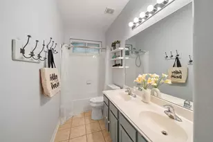11 Gilmore Grove Pl, The Woodlands, TX 77382 - Photo 5