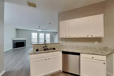 12210 Carriage Oak Circle, Humble, TX 77346 - Photo 5