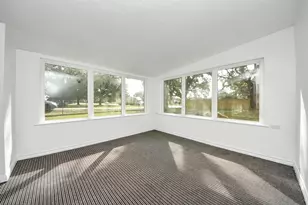 100 N Mattson St, West Columbia, TX 77486 - Photo 5