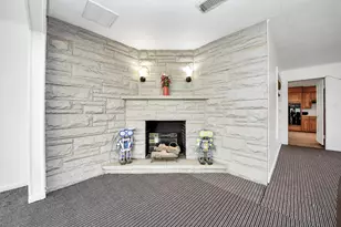 100 N Mattson St, West Columbia, TX 77486 - Photo 9