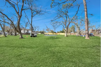 100 N Mattson Street, West Columbia, TX 77486 - Photo 33