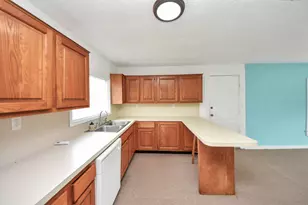 100 N Mattson St, West Columbia, TX 77486 - Photo 39