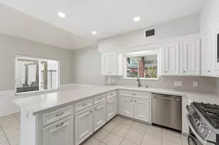 2814 Crystal Falls Dr, Kingwood, TX 77345 - Photo 17