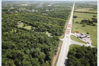 Sh 35 Sh 35, Alvin, TX 77511 - Photo 1