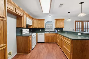 887 Co Rd 404, Dayton, TX 77535 - Photo 19