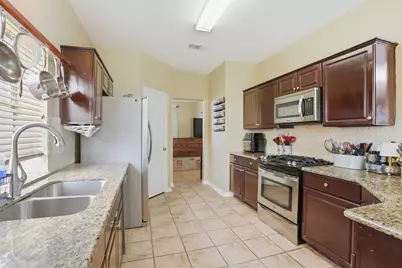 17711 Scenic Oaks Drive, Richmond, TX 77407 - Photo 11