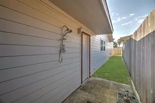 3415 80th St, Galveston, TX 77551 - Photo 47