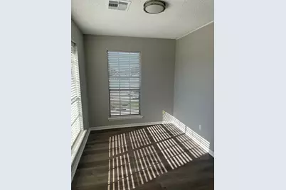 2302 45th Street, Galveston, TX 77550 - Photo 3