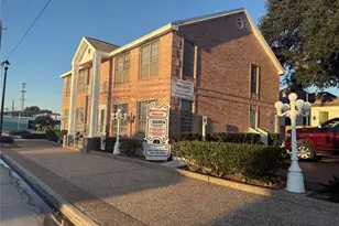 2302 45th St, Galveston, TX 77550 - Photo 19