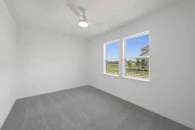 215 Dunovant Drive, Sealy, TX 77474 - Photo 3