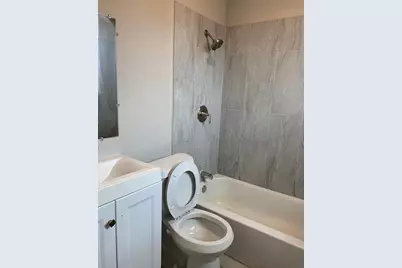 211 E Sterling Street #4, Baytown, TX 77520 - Photo 7