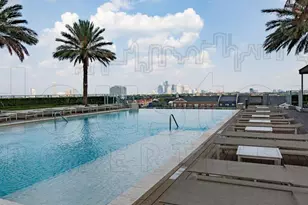 2727 Kirby Dr, Houston, TX 77098 - Photo 3