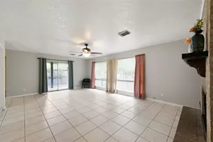 4205 Lariat Dr, Baytown, TX 77521 - Photo 5