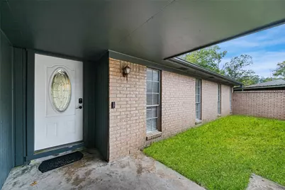 4205 Lariat Drive, Baytown, TX 77521 - Photo 3