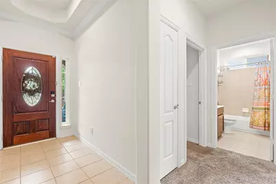 611 Orchid Hill Drive E, Conroe, TX 77301 - Photo 3