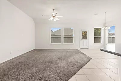 611 Orchid Hill Drive E, Conroe, TX 77301 - Photo 11