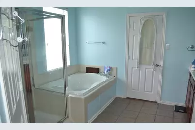 12112 Bright Landing Court, Pearland, TX 77584 - Photo 11