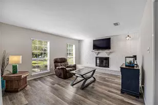 3219 Birch Creek Dr, Houston, TX 77339 - Photo 5