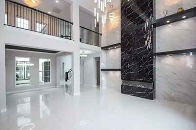 10014 Oakwood Trail, Missouri City, TX 77459 - Photo 7