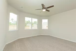 2906 Briggs Dr, Conroe, TX 77301 - Photo 9