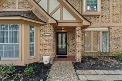 110 Shadow Wood Drive, Sugar Land, TX 77498 - Photo 3