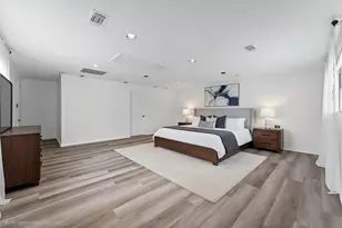 110 Shadow Wood Dr, Sugar Land, TX 77498 - Photo 1