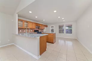 2727 Chatford Hollow Ln, Houston, TX 77014 - Photo 9