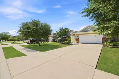 11743 Champions Gate Drive, Dayton, TX 77535 - Photo 3