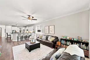 11743 Champions Gate Dr, Dayton, TX 77535 - Photo 29