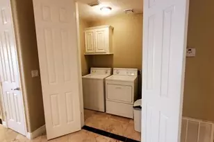 7039 Kingston Cove Ln, Willis, TX 77318 - Photo 7