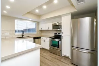 10492 Hammerly Boulevard #83, Houston, TX 77043 - Photo 1