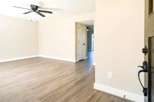 10492 Hammerly Blvd, Houston, TX 77043 - Photo 7