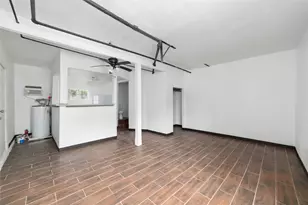3705 Mandell St, Houston, TX 77006 - Photo 11
