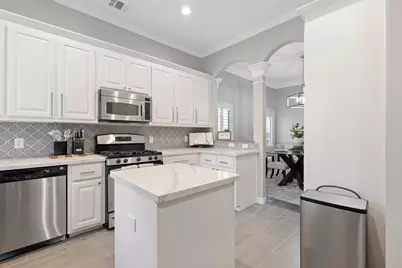 126 Detering Street #D, Houston, TX 77007 - Photo 5